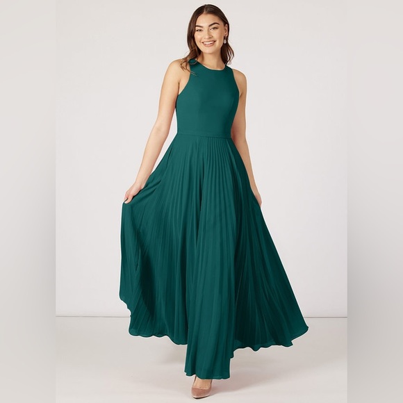 Azazie Dresses & Skirts - NWOT Azazie Formal Dress